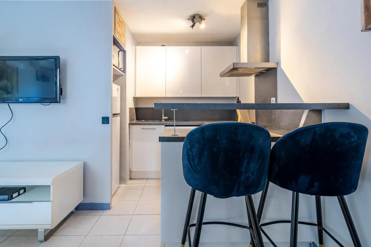 Charmant Appartement Proche Gare ニース 0*,