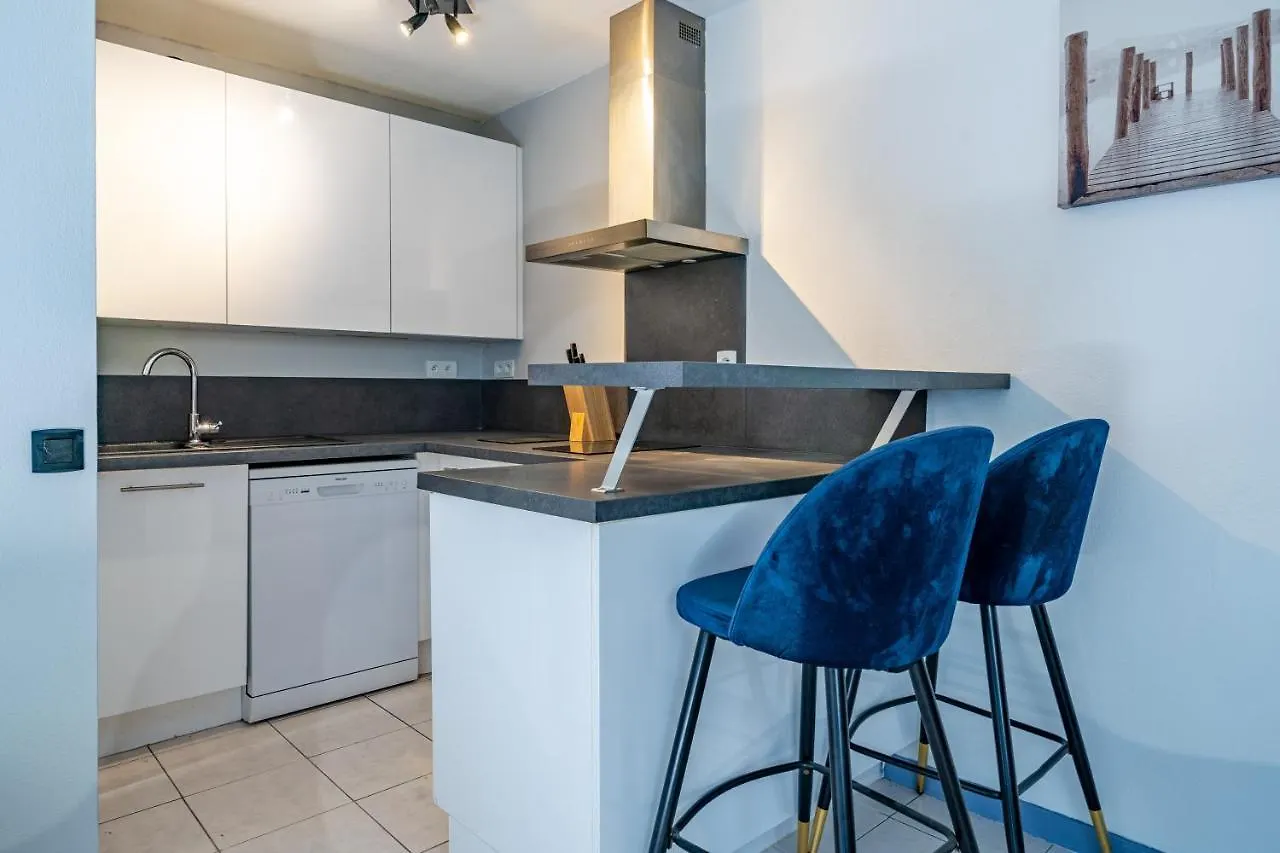 Charmant Appartement Proche Gare ニース アパート